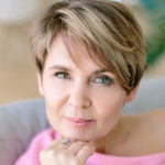 Полина Сухова